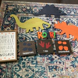 Dinosaur room decor 85$ for all/ may separate